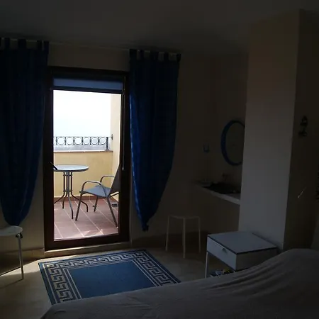 Sea & Sky Apartment *